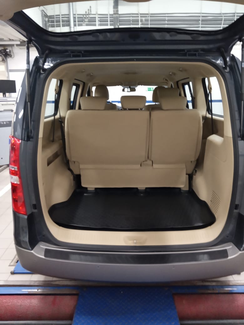 Hyundai H-1 (Grand Starex)